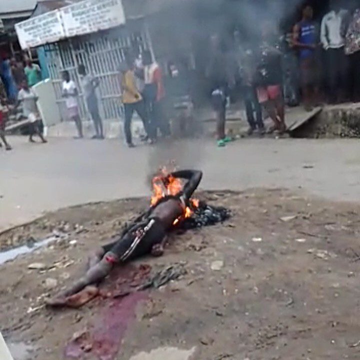 Boy burned in Calabar for allegedly stealing phone