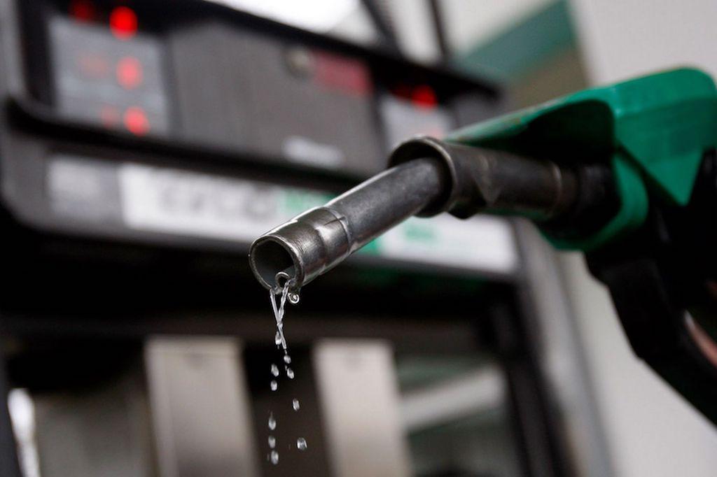 Residents complain as petrol costs N700 in Anambra