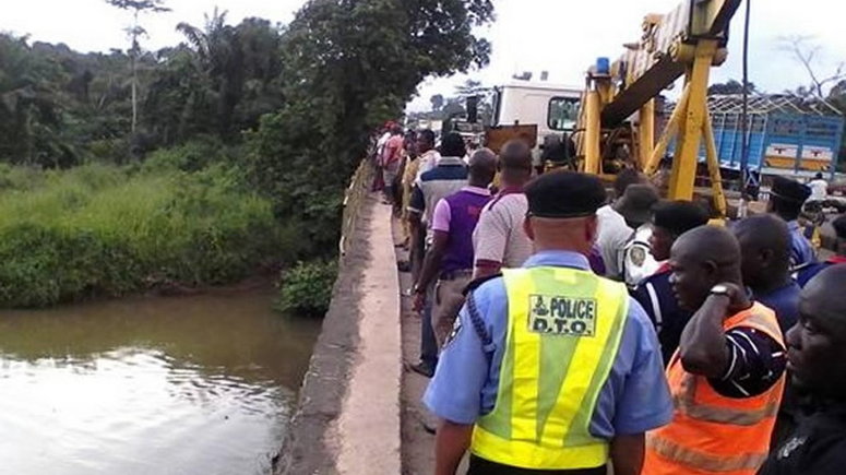 3 persons killed as Toyota Sienna plunges into river along Sagamu-Benin expressway