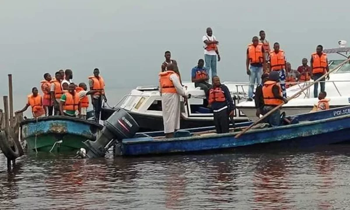 24 dead, 30 rescued in Niger boat accident