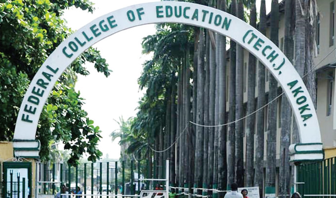 Protesting FCE students incited by disgruntled employees – Provost